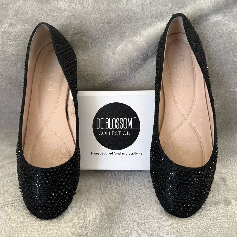 De Blossom Collection Black Rhinestone Flats